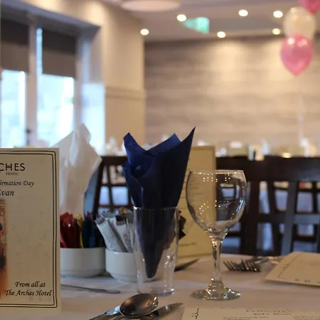 Hotel The Arches 3*